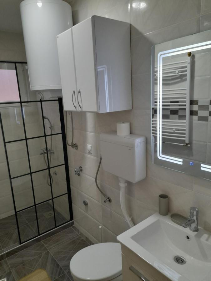 V & V Studio Apartments Nis Ngoại thất bức ảnh