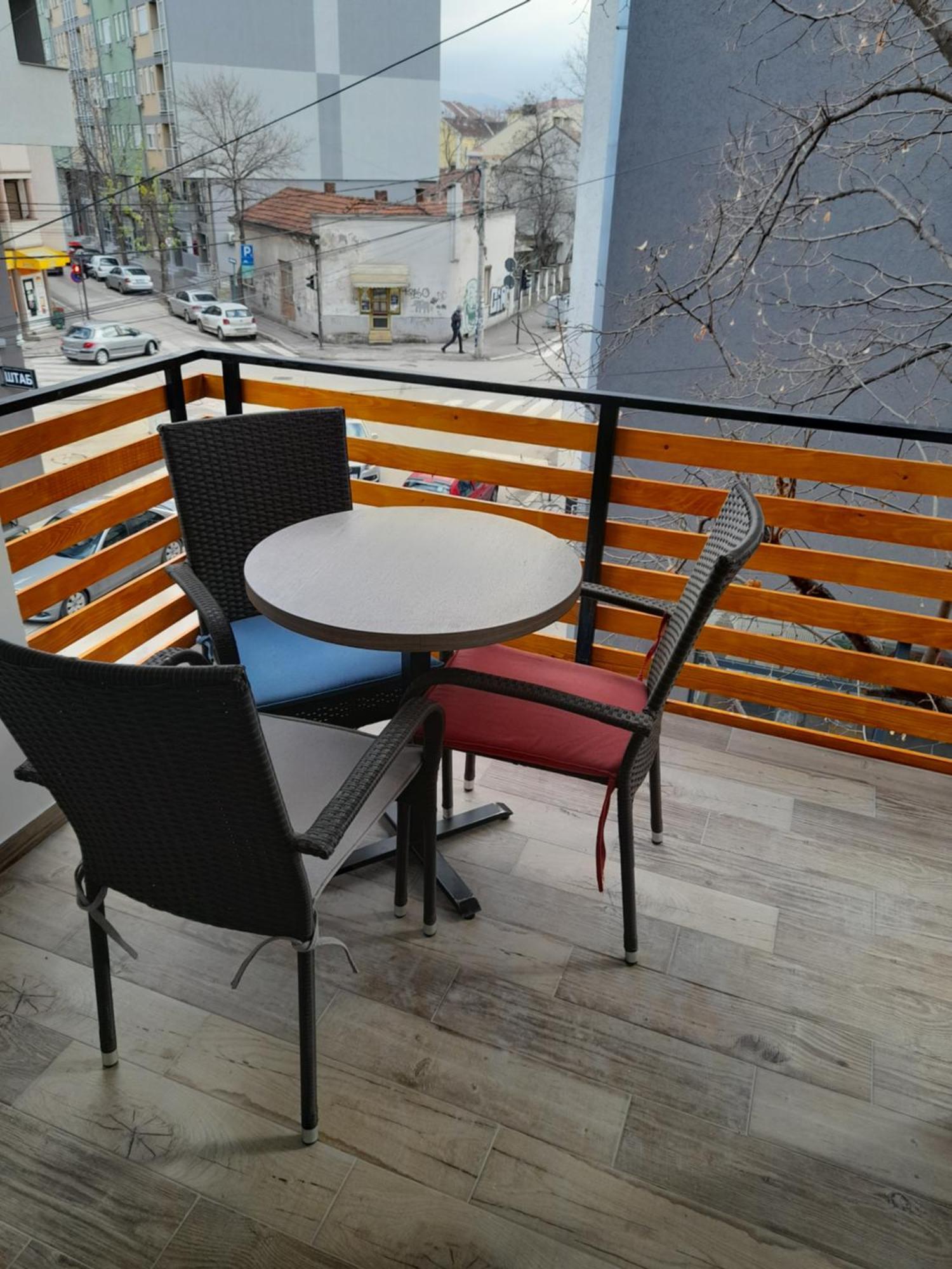 V & V Studio Apartments Nis Phòng bức ảnh